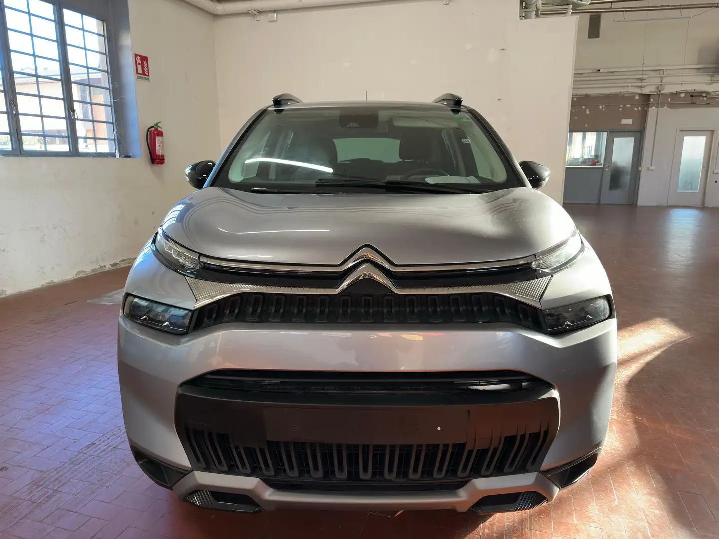 Citroen C3 Aircross 1.2 110cv Plus + Navi Gris - 2