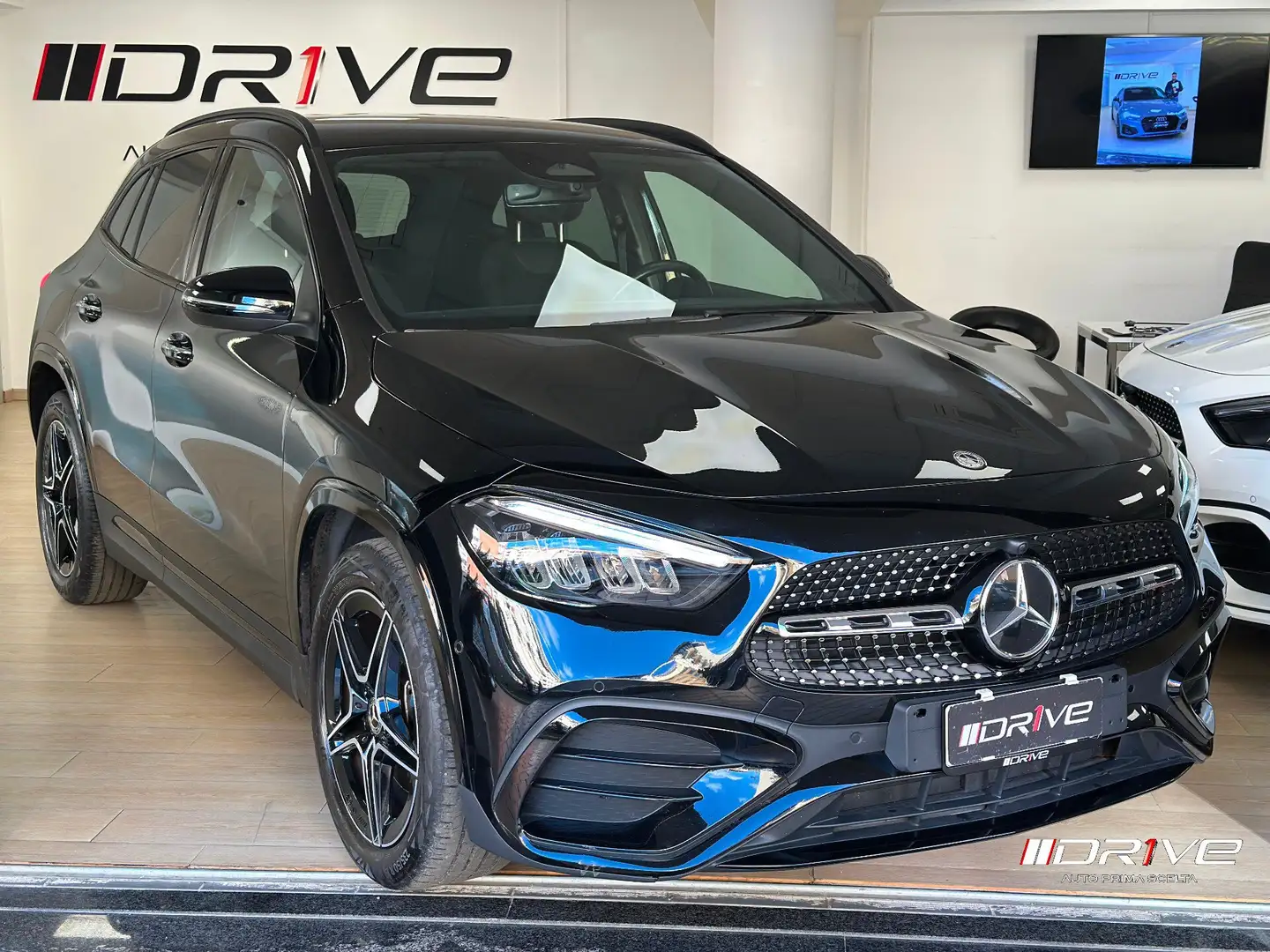 Mercedes-Benz GLA 200 GLA 200 d Automatic AMG Line Advanced Plus Nero - 2