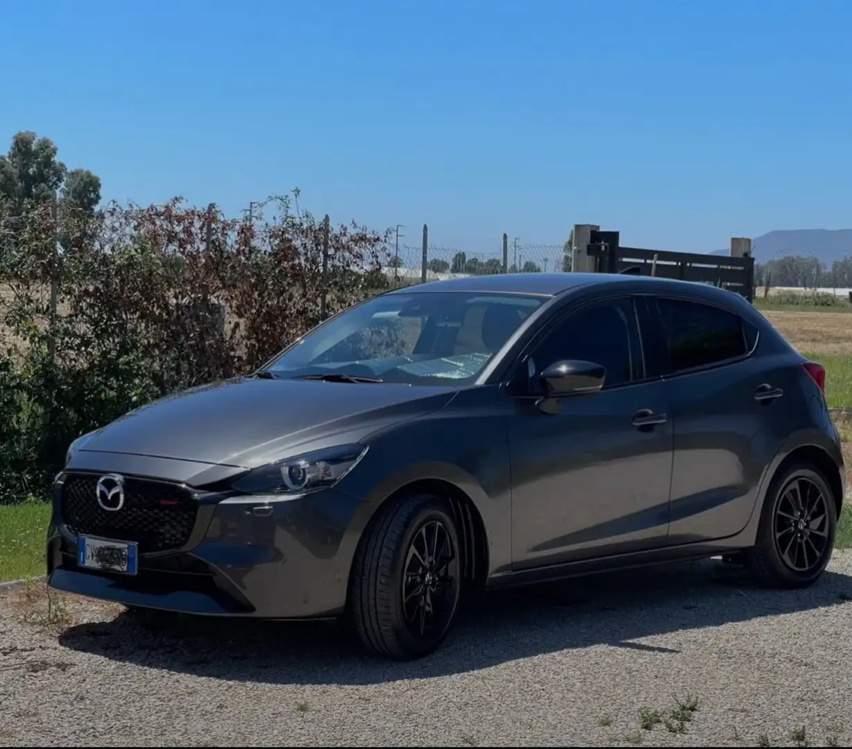 Mazda 2 1.5 mild hybrid 90 cv 6 marce allestimento Homura - 1