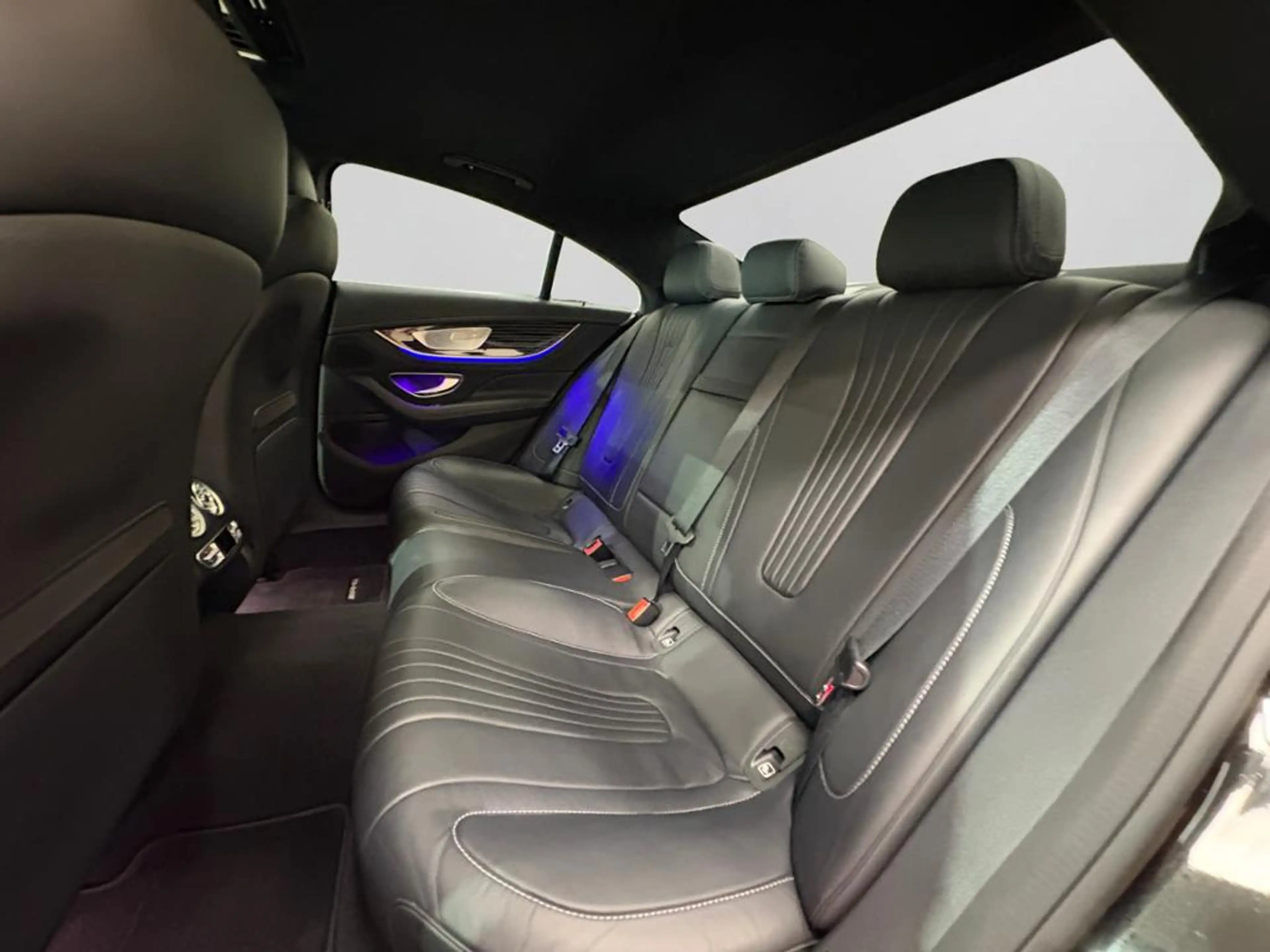 Mercedes-Benz CLS 400 d 4M AMG|DISTR|BURM|360°|MEMO|KEYL|AHK| — photo 14
