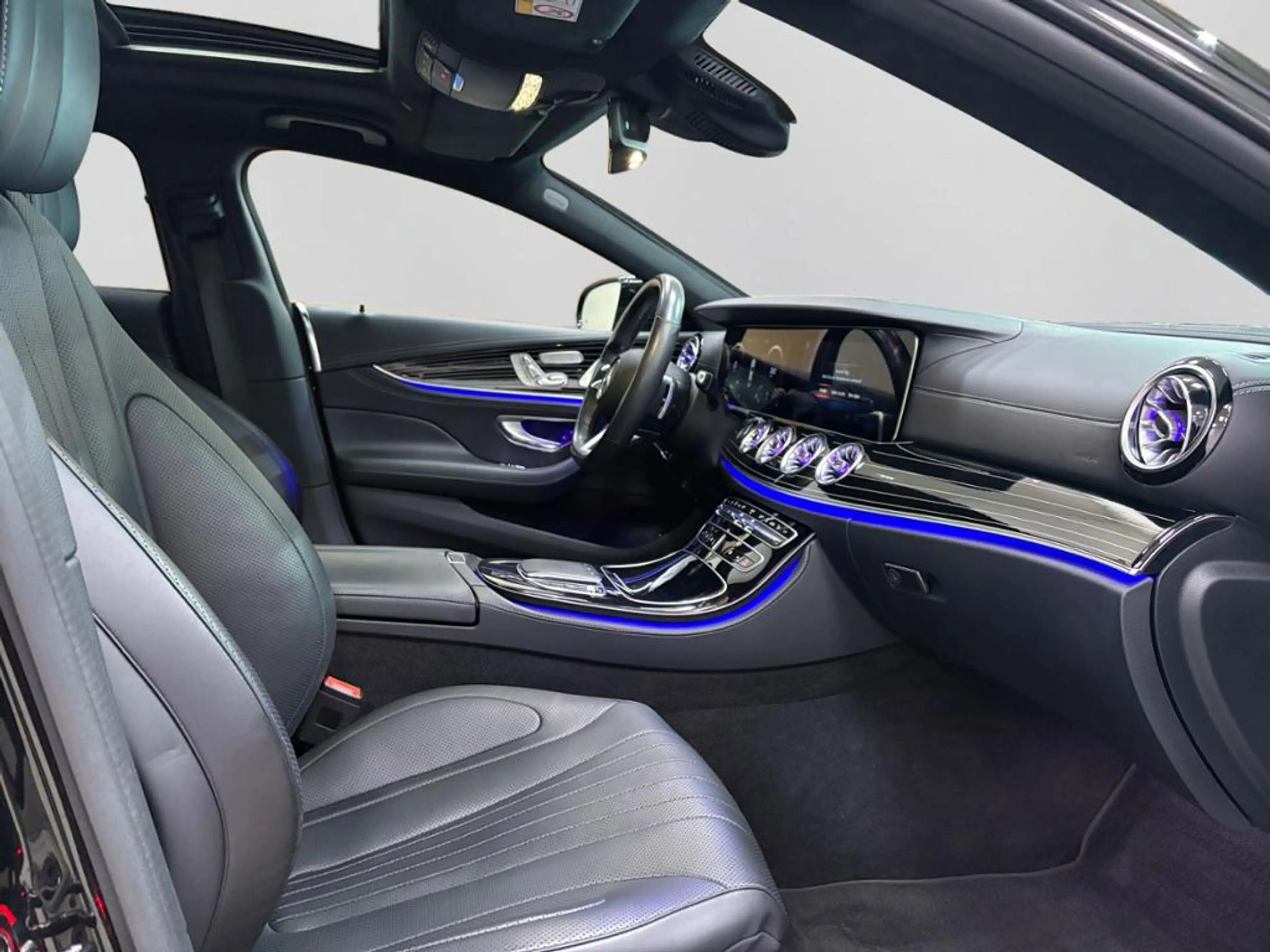 Mercedes-Benz CLS 400 d 4M AMG|DISTR|BURM|360°|MEMO|KEYL|AHK| — photo 15