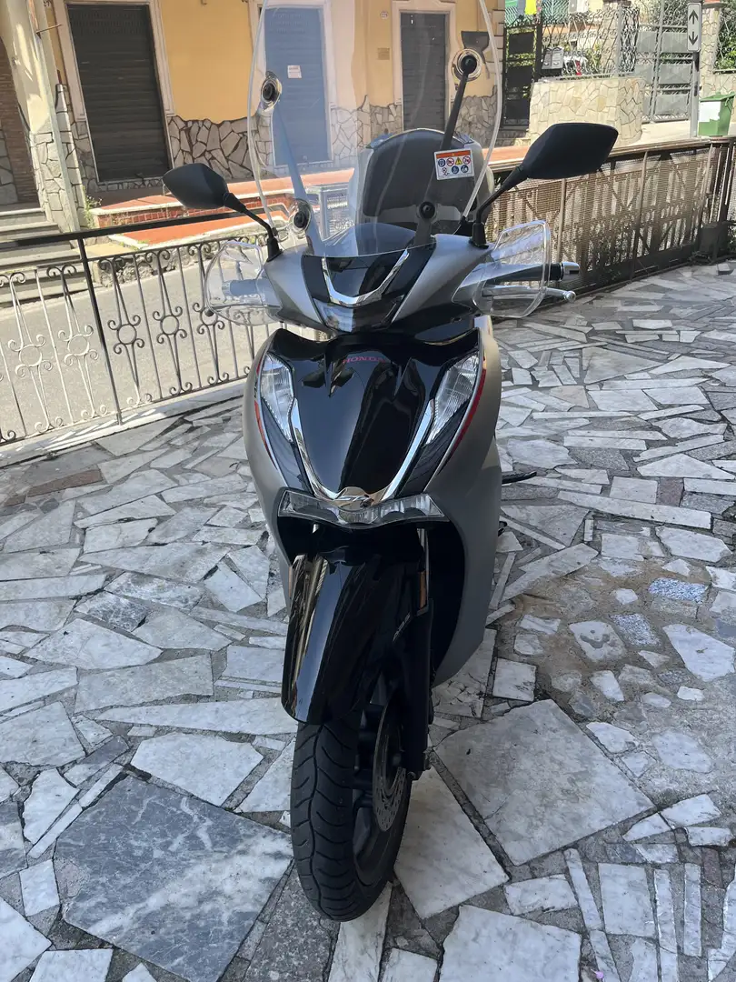 Honda SH 350i sport - 1