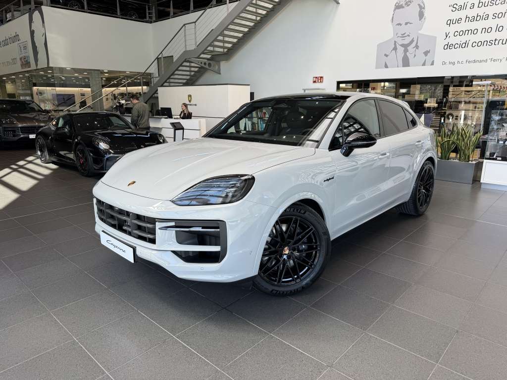 Porsche Cayenne Coupé E-Hybrid Black Edition Aut. - foto 1