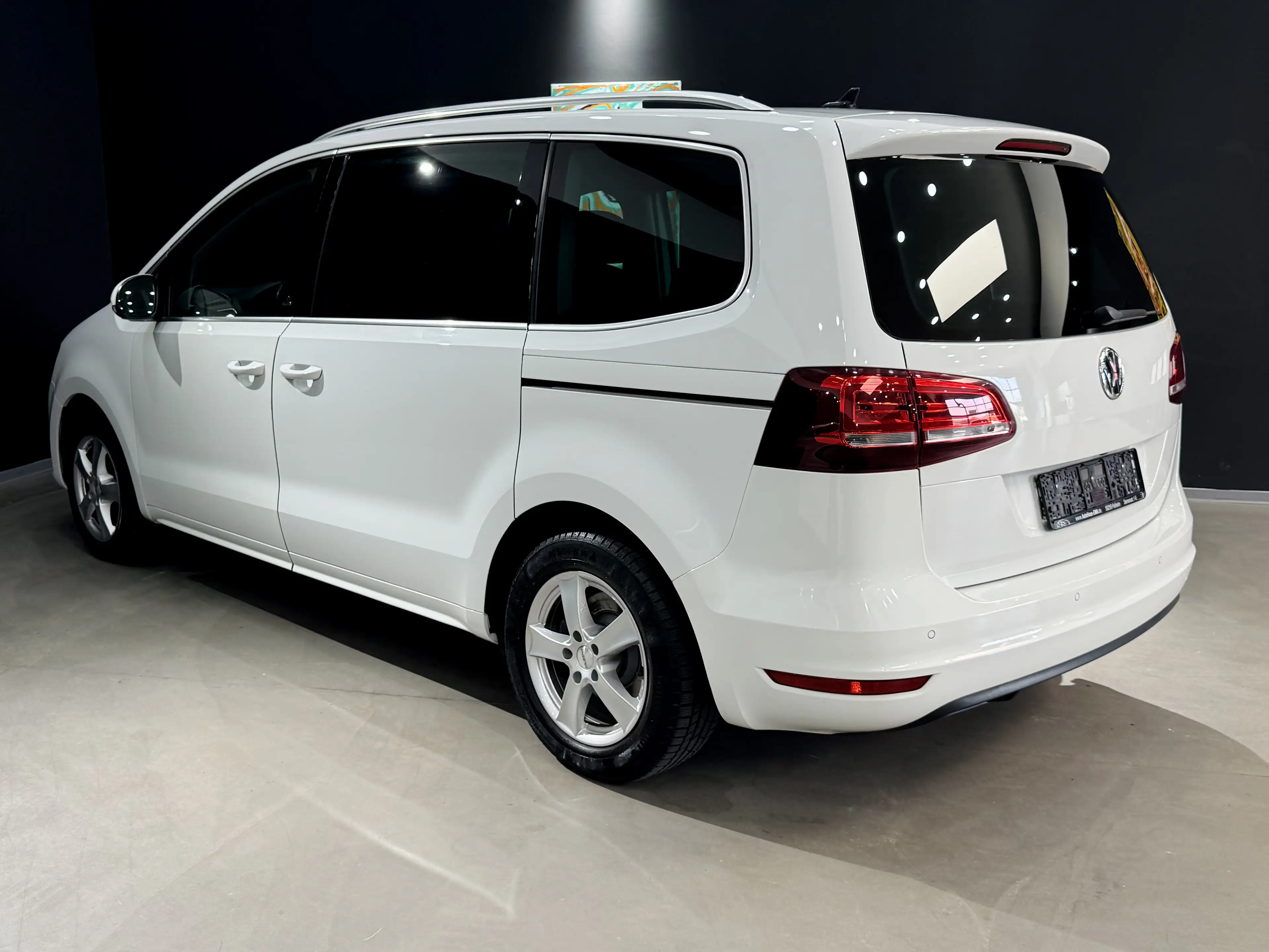 Volkswagen Sharan Sound*Dybaudio*elektr. Seitentüren* 7 Sitzer*DSG*NAVI*PANO*AHK — photo 4