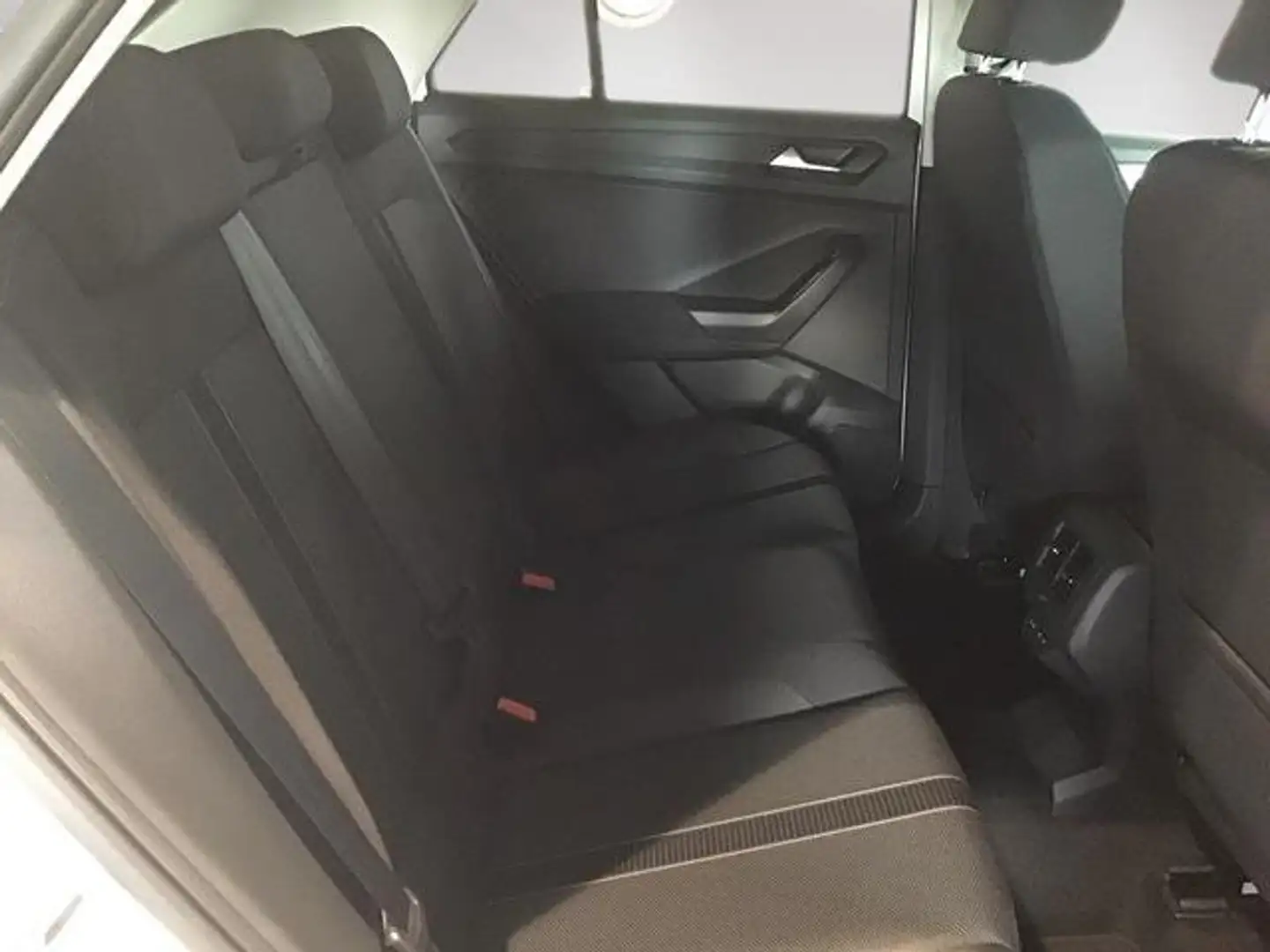 Volkswagen T-Roc 1.0 TSI Más 85kW Blanco - 2
