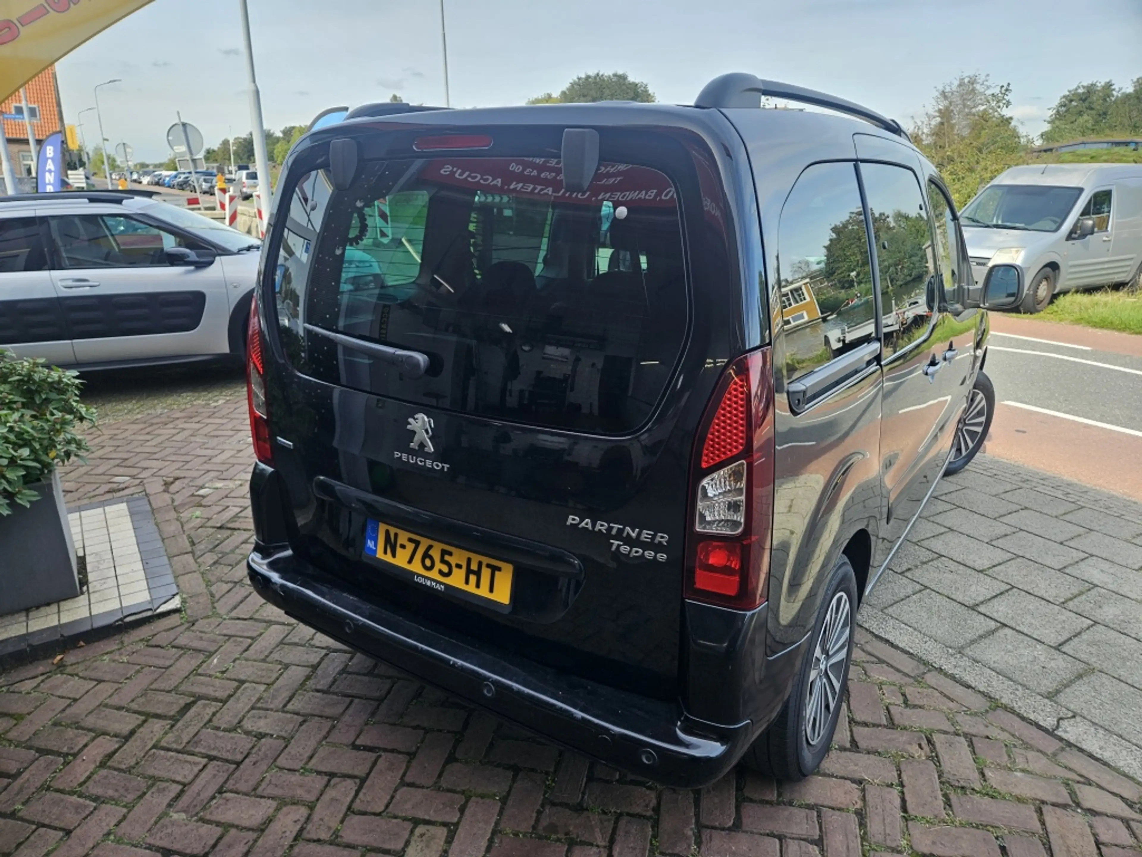 Peugeot Partner Tepee 1.2 PureTech Active — photo 6