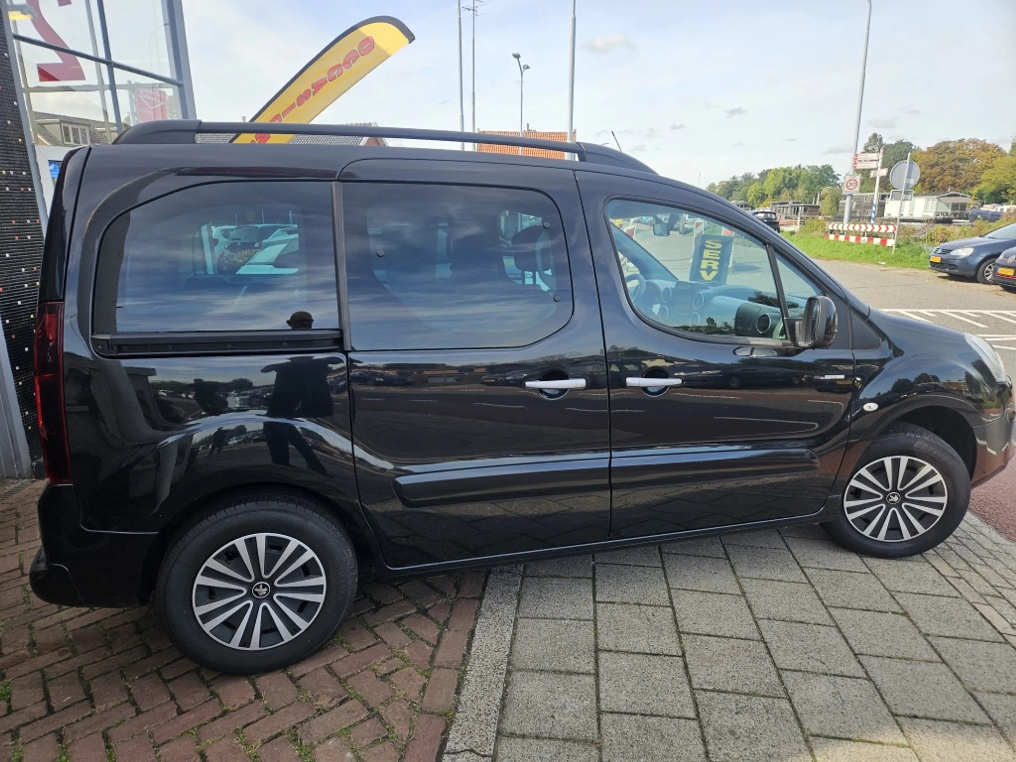 Peugeot Partner Tepee 1.2 PureTech Active — photo 5