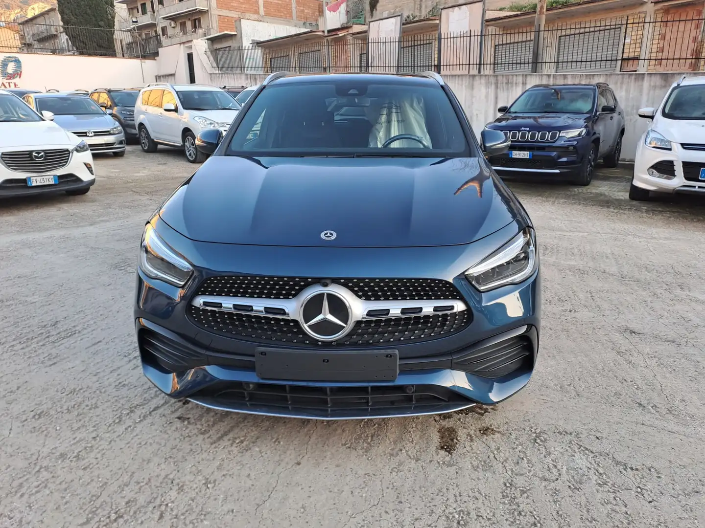 Mercedes-Benz GLA 220 GLA 220 d Automatic 4Matic Premium Blu/Azzurro - 2