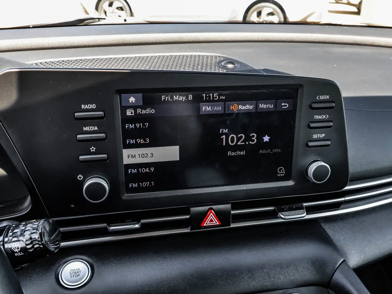 Hyundai ELANTRA снимка Hyundai ELANTRA