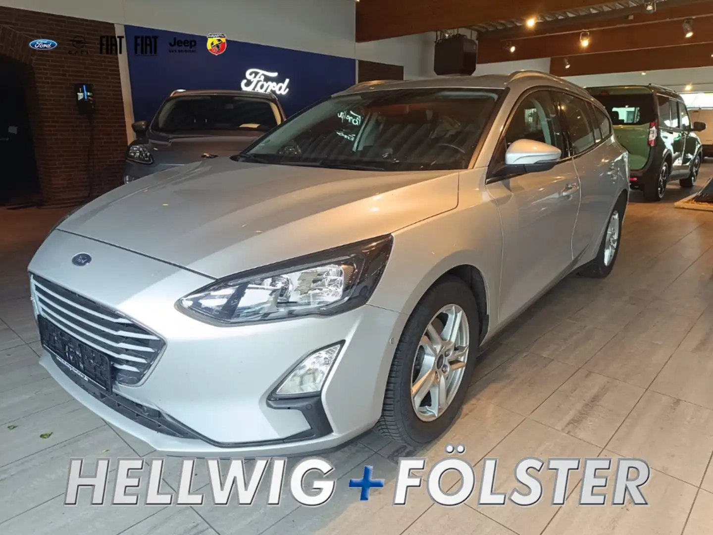 Ford Focus COOL & CONNECT NAVI / PDC / LMF / WINTER-PAKET Zilver - 1