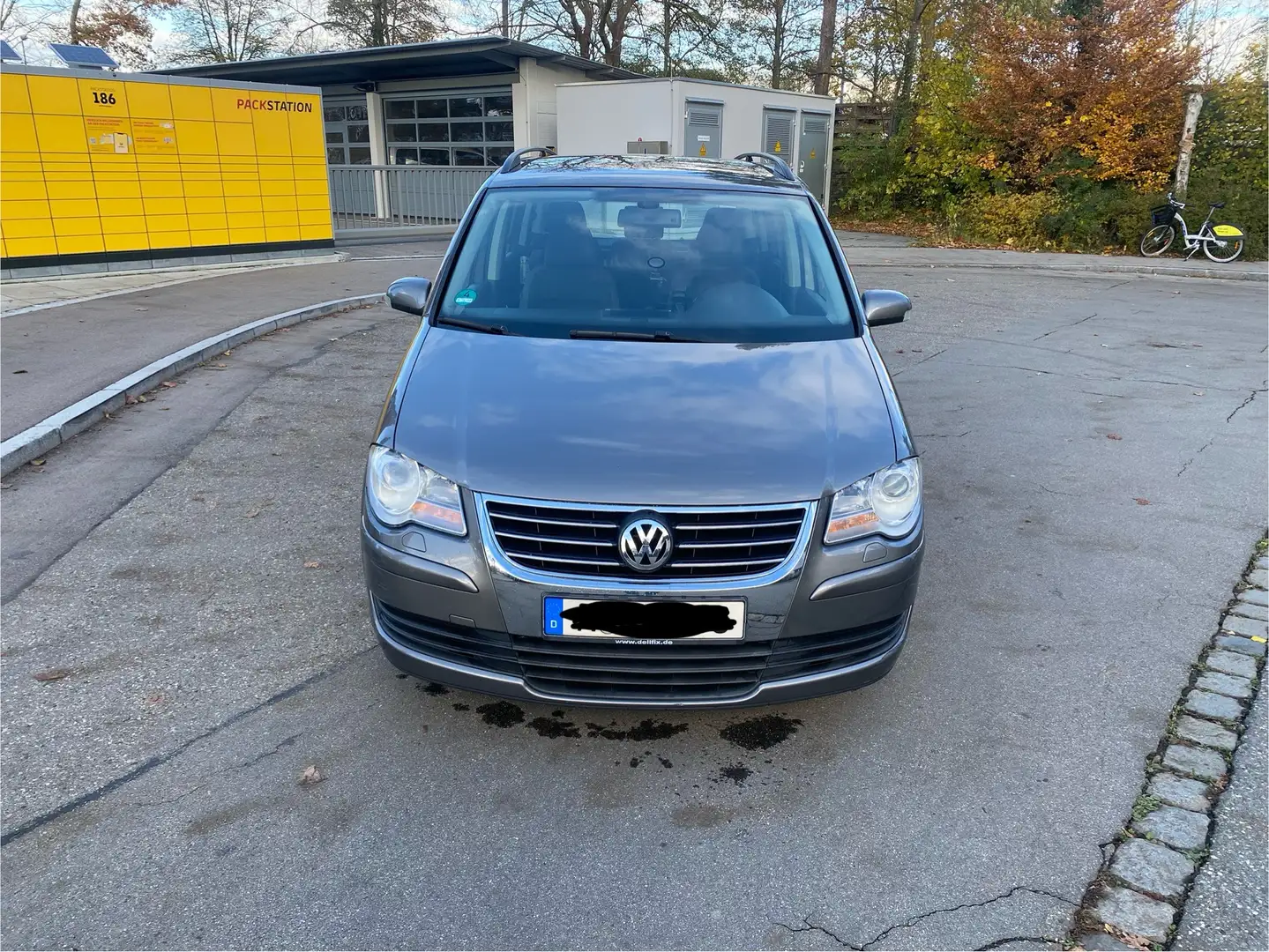 Volkswagen Touran Trendline Grau - 1