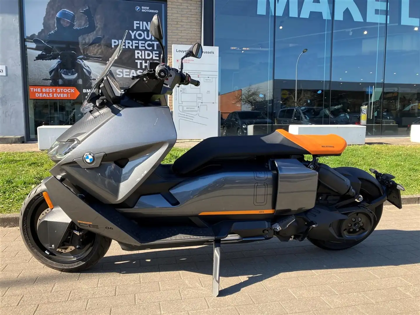 BMW CE 04 0 Gris - 1