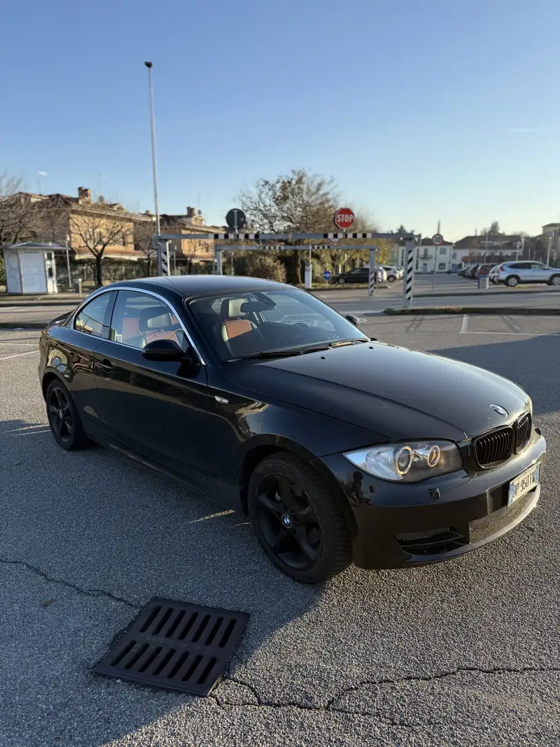 BMW 120 - 1