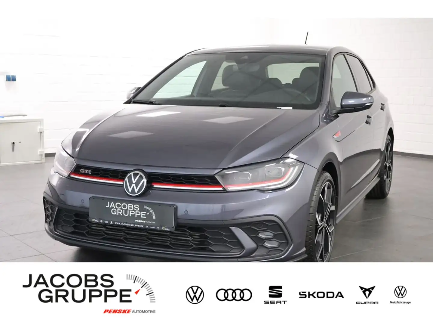 Volkswagen Polo VI 2.0 TSI GTI DSG,Navi,Matrix,ACC Grijs - 2