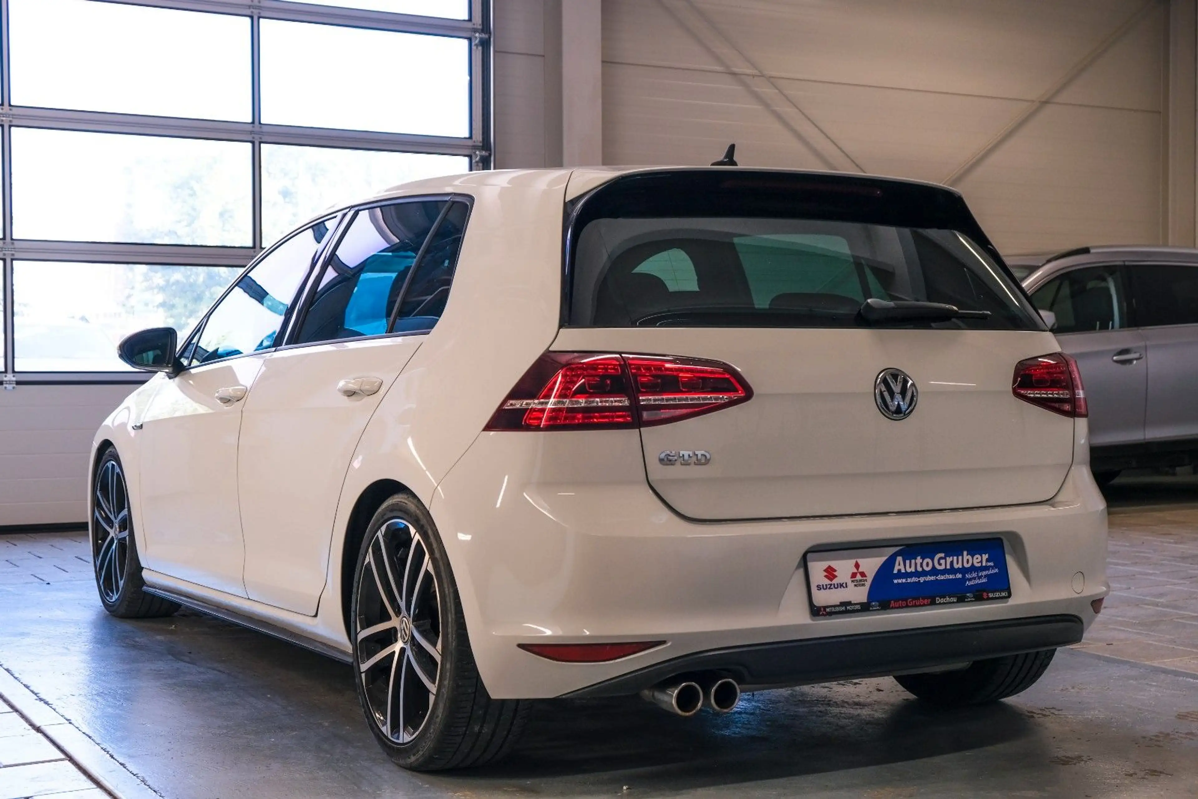 Volkswagen Golf GTD*Navi*Tuning*Paddles*8xReifen*Kamera* — photo 4