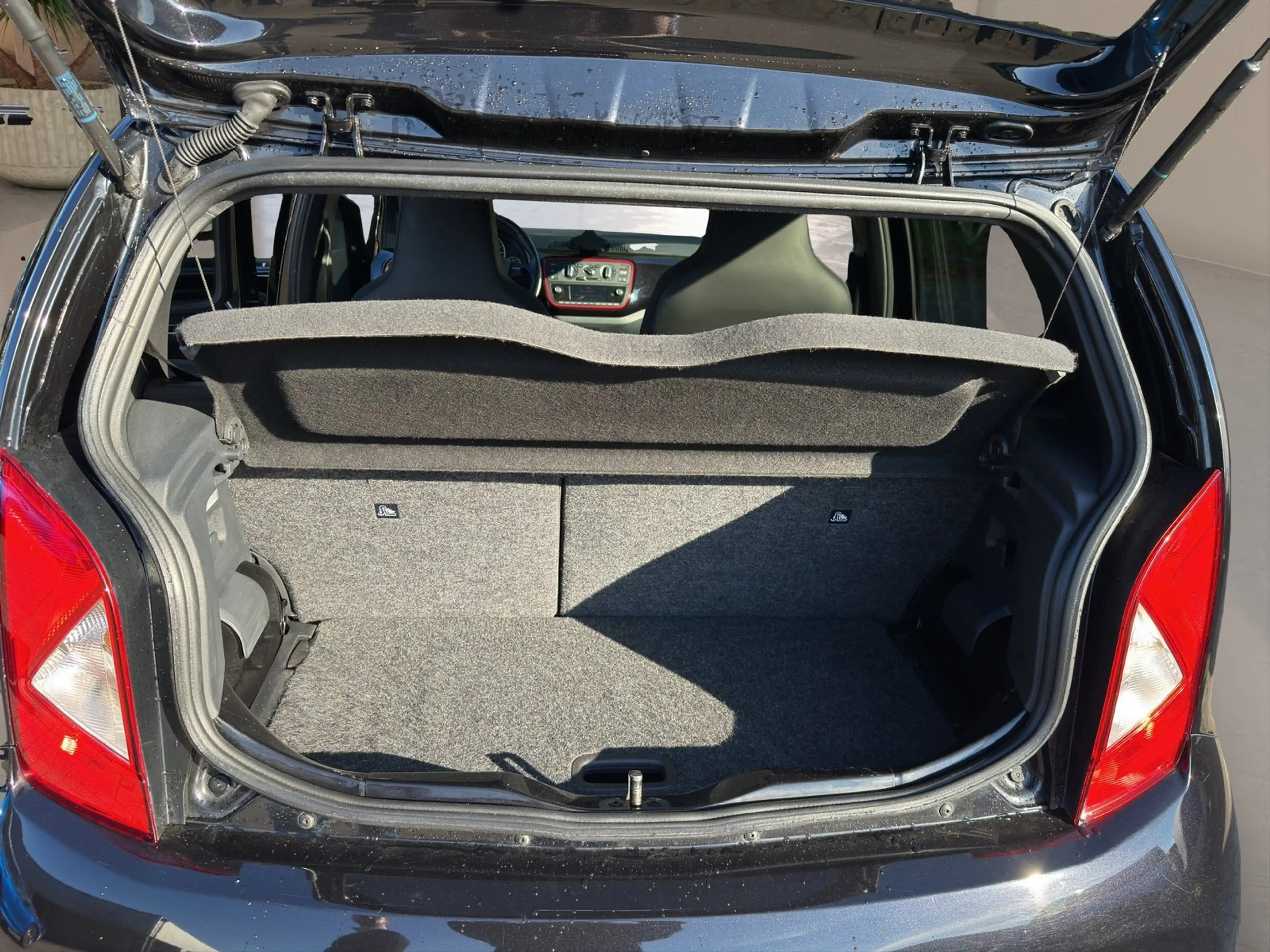 SEAT Mii 1.0 FR-Line GD SHZ PDC Klima Tempomat — photo 13