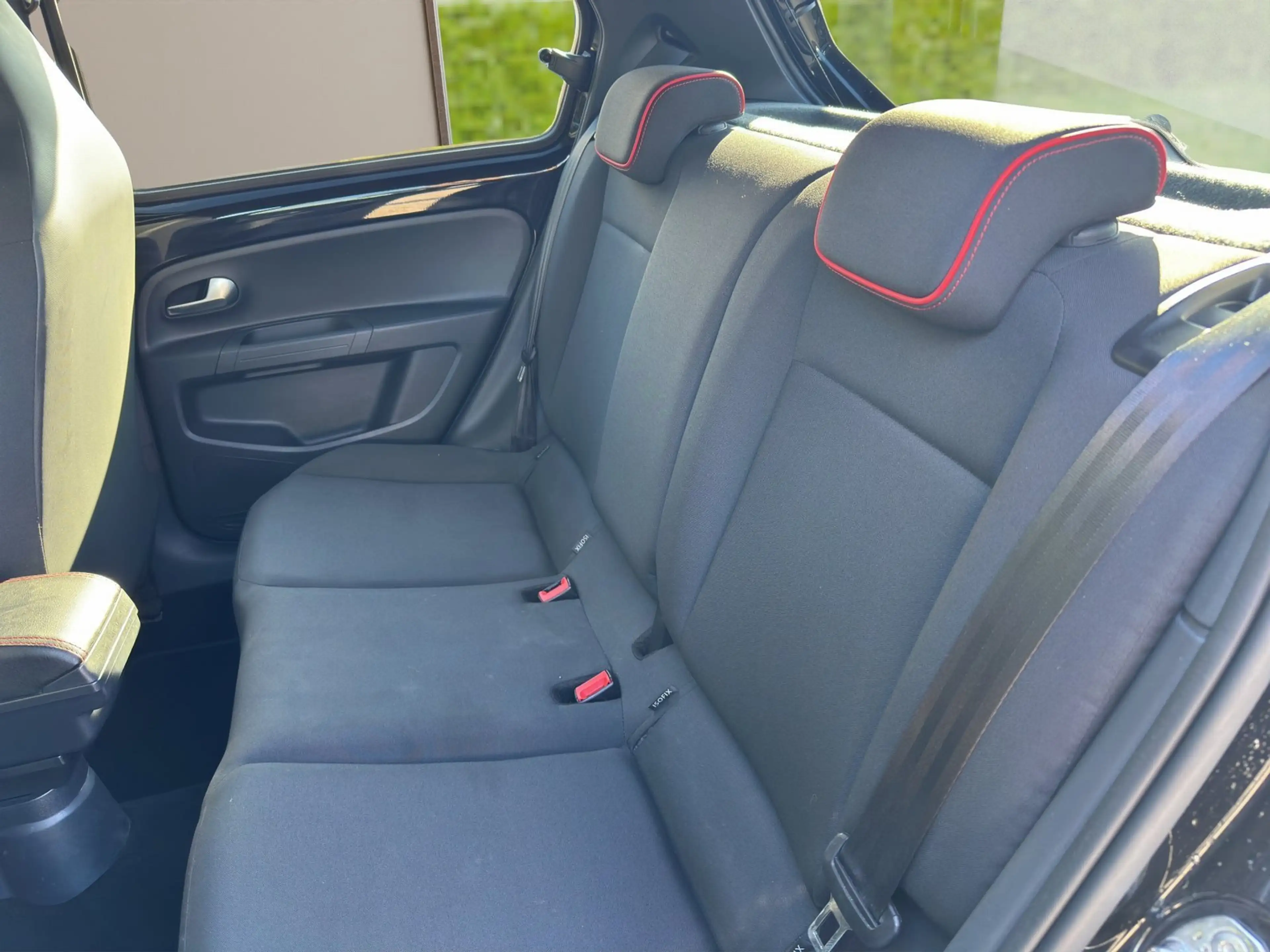 SEAT Mii 1.0 FR-Line GD SHZ PDC Klima Tempomat — photo 12