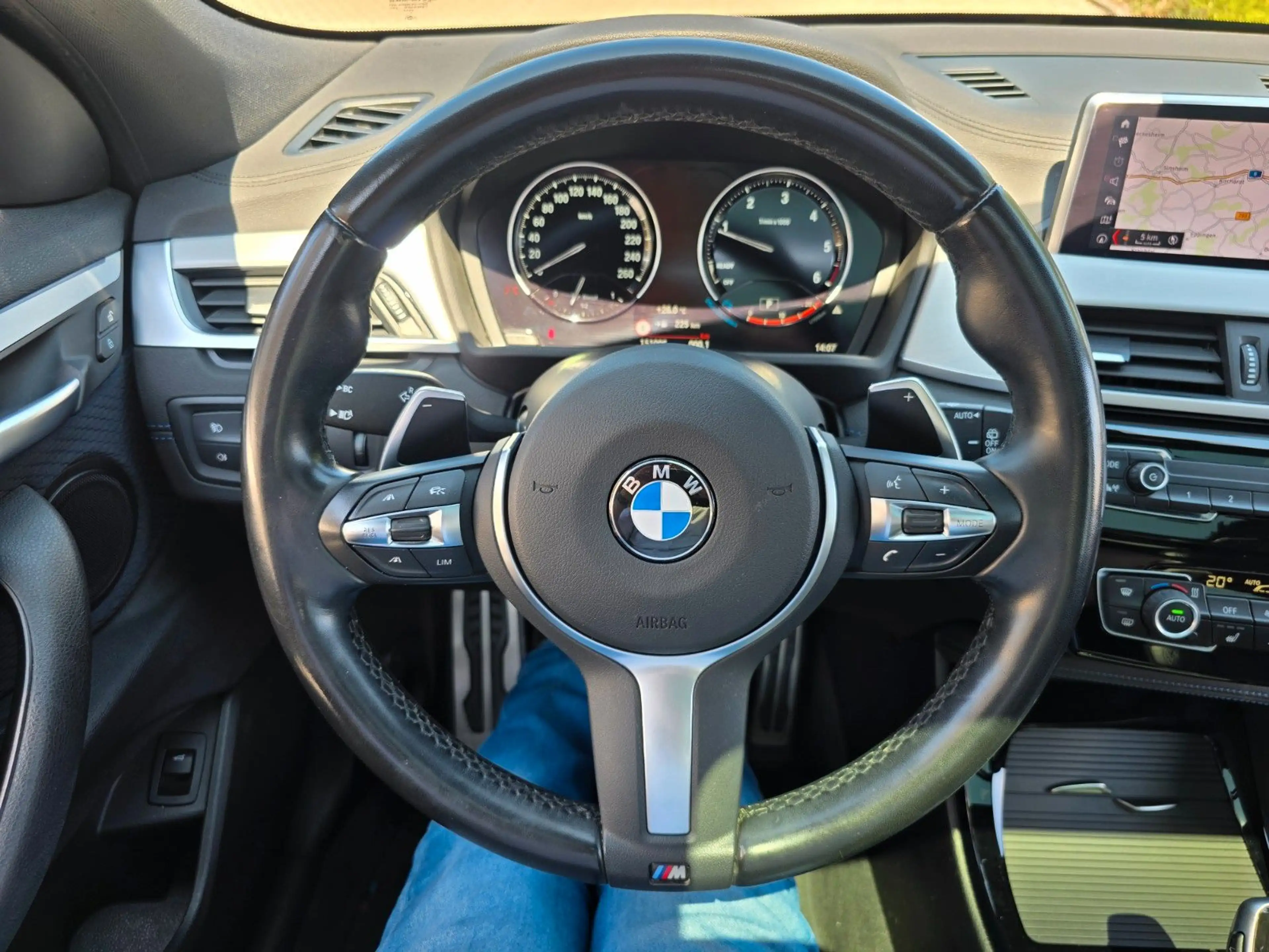BMW X2 xDrive 25 d M Sport Panorama/LED/ACC — photo 11