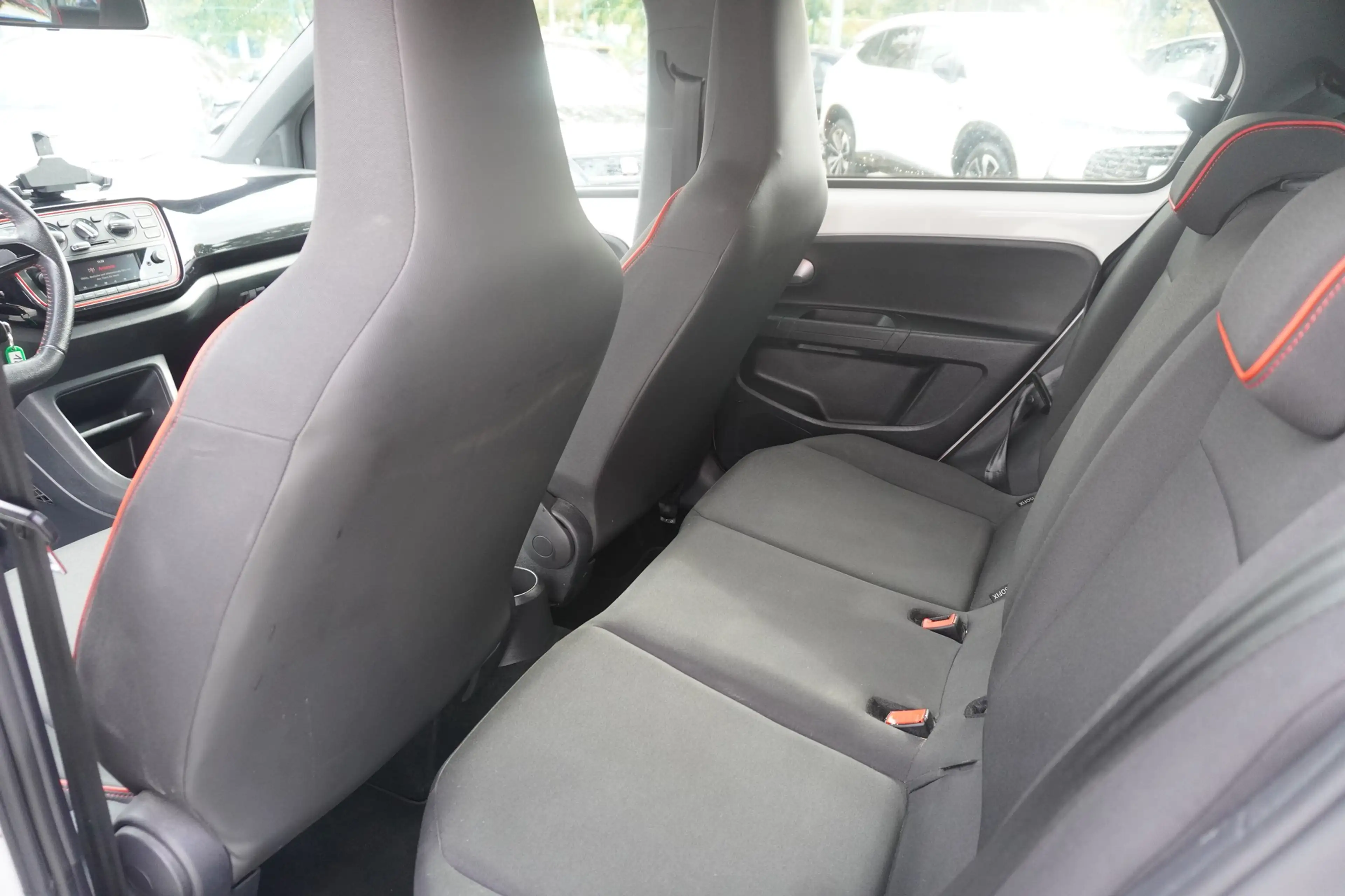 SEAT Mii 1.0 FR-Line Klima Sitzheizung Tempomat PDC — photo 12