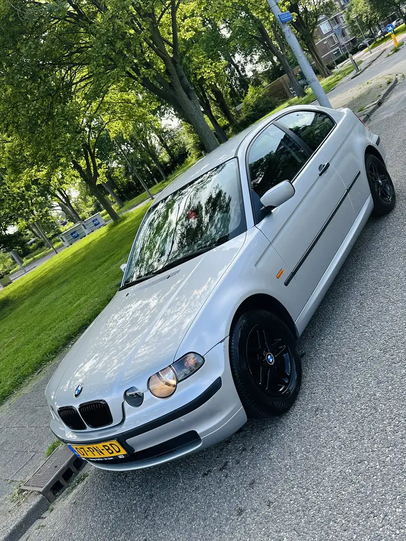 BMW 318 ti Aut. - 1