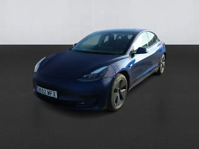 Tesla Model 3 RWD