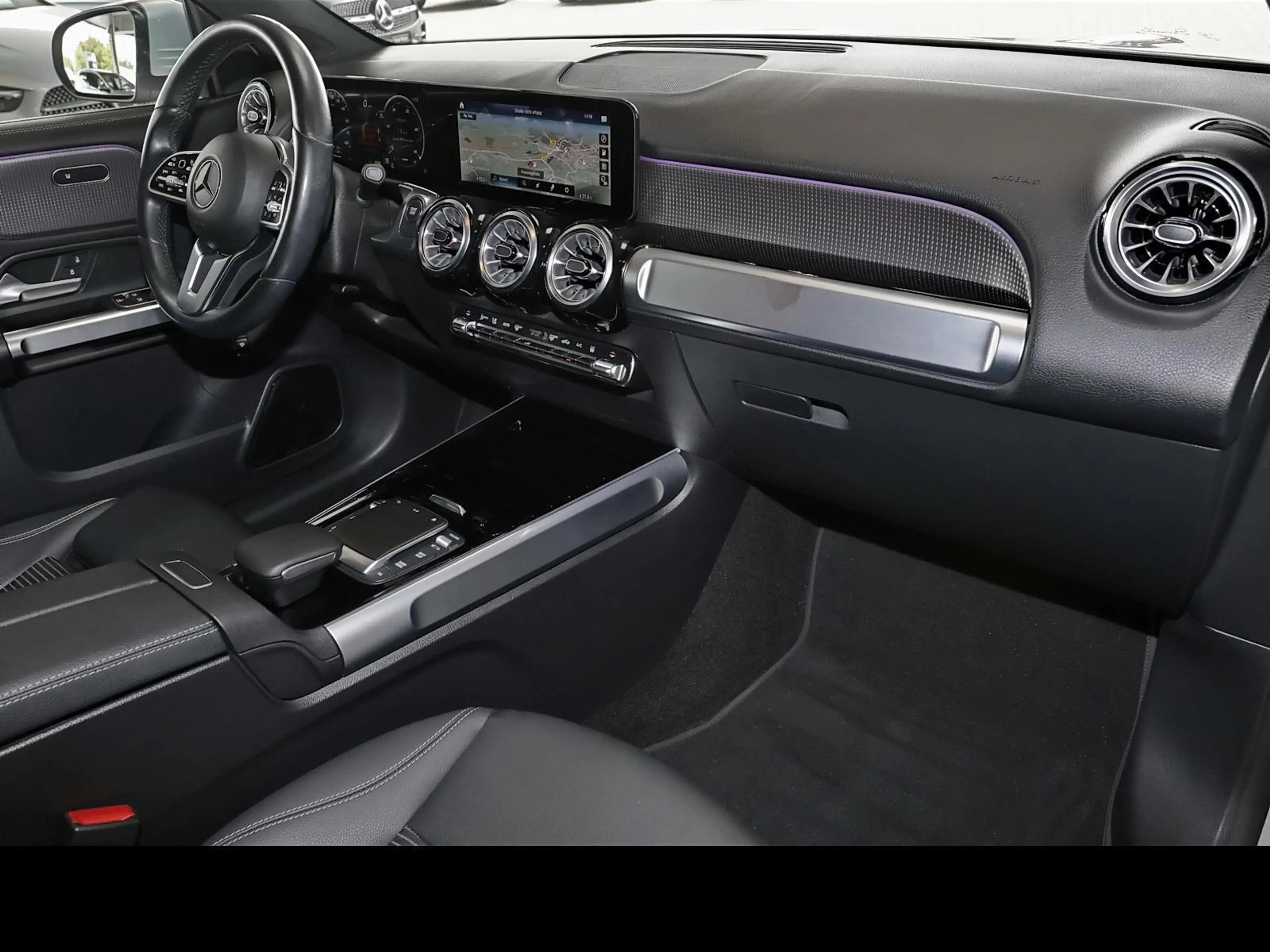 Mercedes-Benz EQB 300 4M Progressive LED+360°+Sitzh.+18 — photo 11
