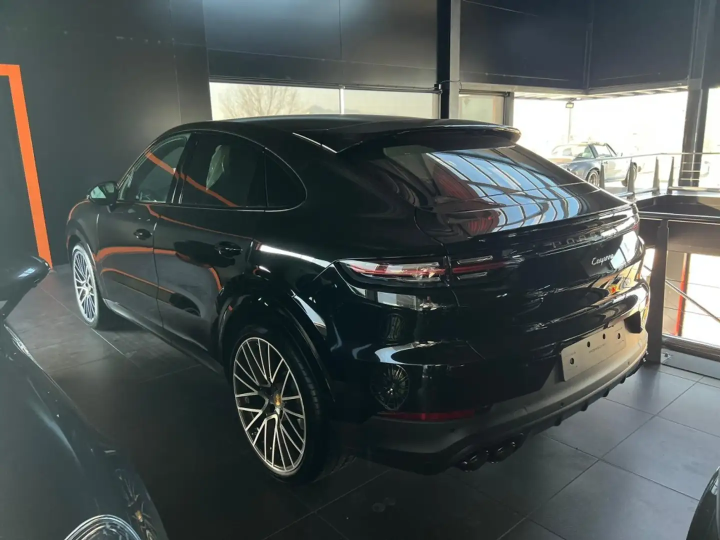Porsche Cayenne Coupé Aut. Noir - 2