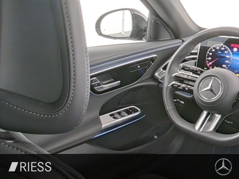 Mercedes-Benz E 220 d 4M T AMG Sport Night Distr Pano AHK Keyless — photo 9