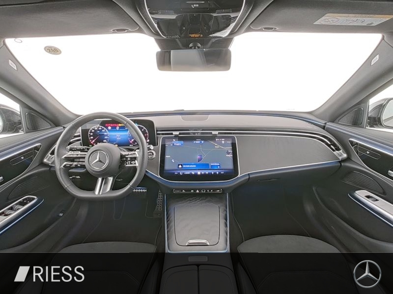 Mercedes-Benz E 220 d 4M T AMG Sport Night Distr Pano AHK Keyless — photo 7