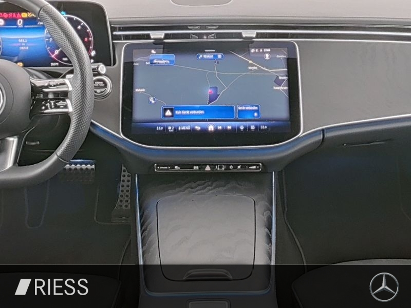 Mercedes-Benz E 220 d 4M T AMG Sport Night Distr Pano AHK Keyless — photo 10