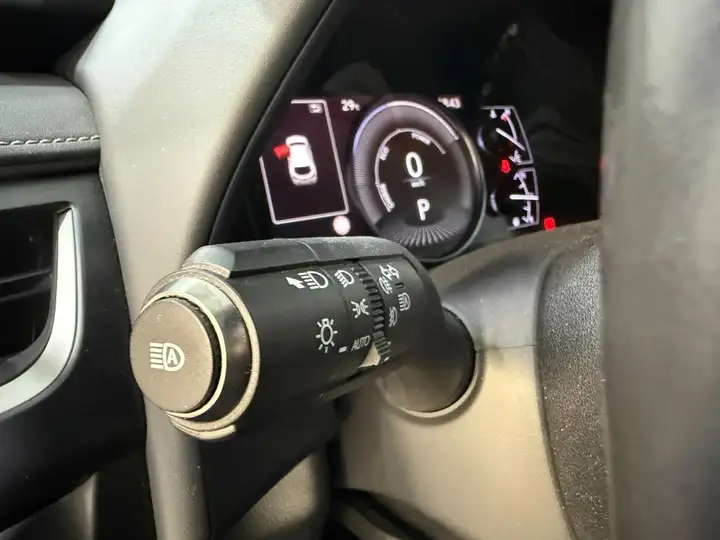 Lexus UX 2020, foto 11