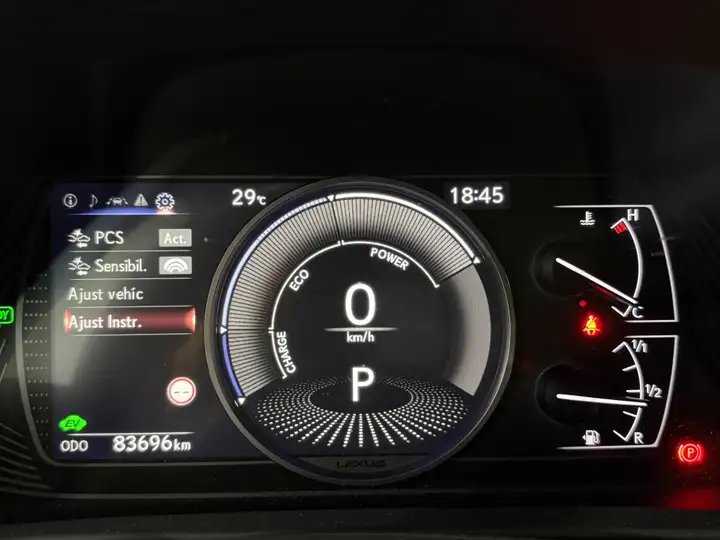 Lexus UX 2020, foto 7
