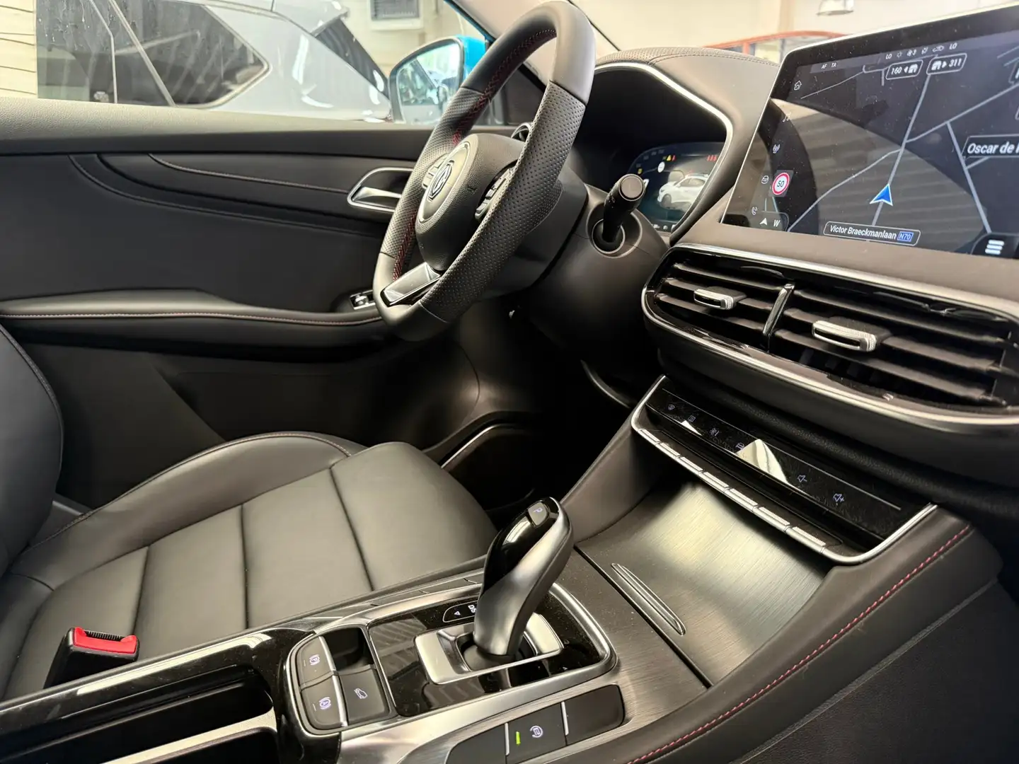 MG HS 1.5 T-GDi Comfort DCT AUTOM+LEDER/GPS/ACC - NIEUW Blauw - 2