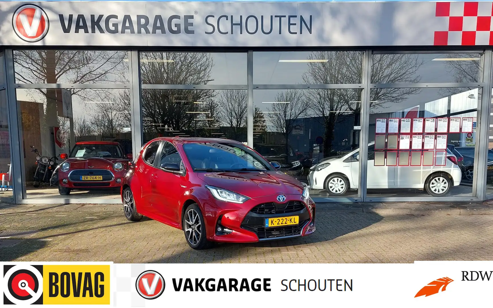 Toyota Yaris 1.5 Hybrid Executive Camera|Navi|LMvelgen. Rojo - 1