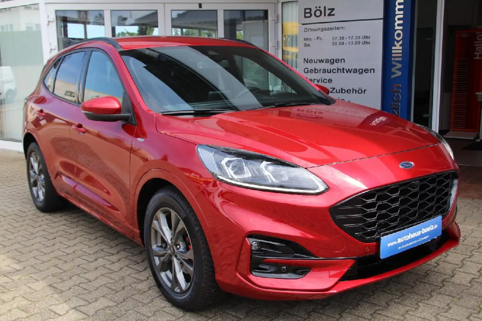 Ford Kuga ST-Line Roşu - 1