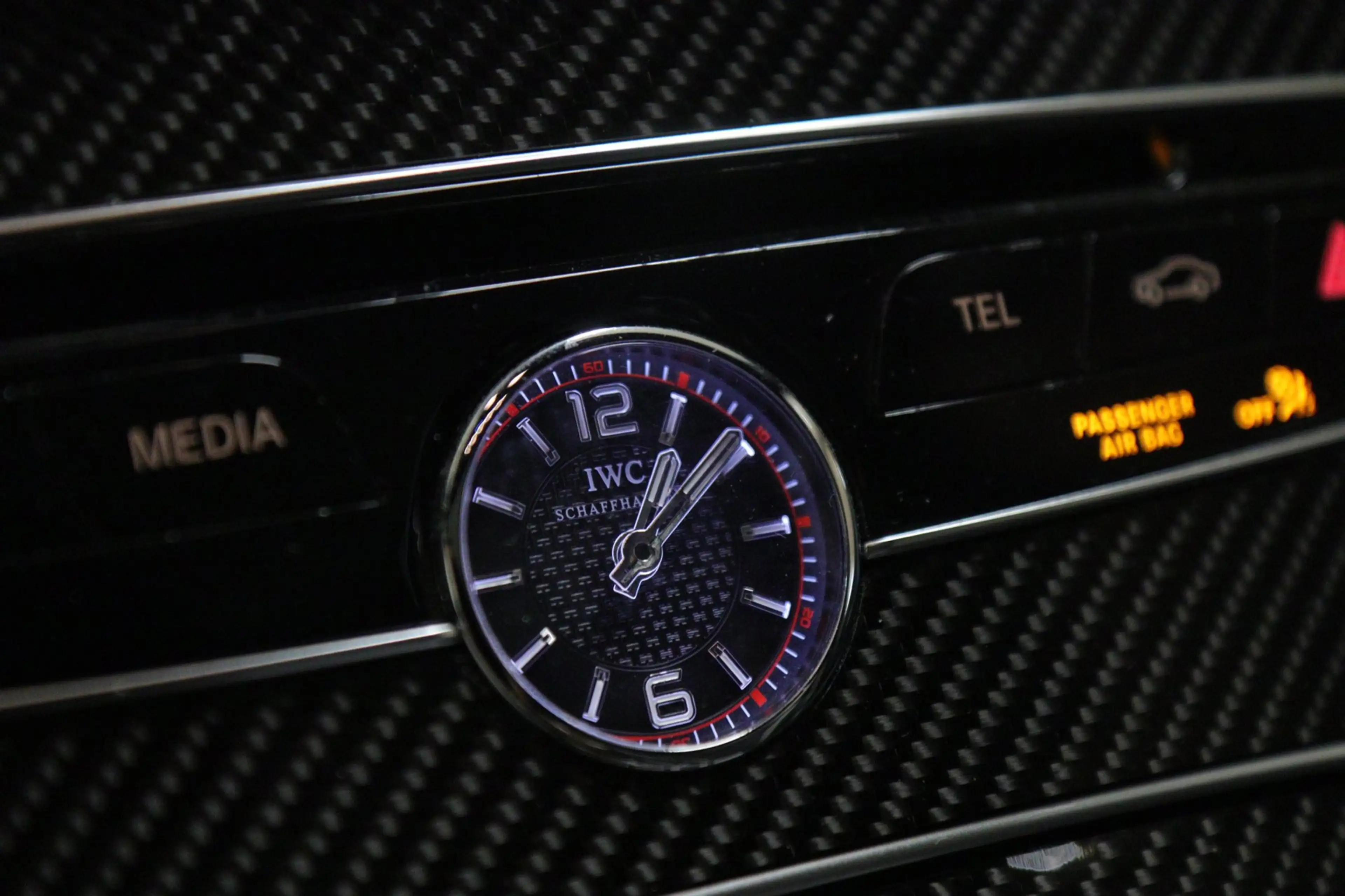 Mercedes-Benz C 63 AMG S 510PK PANO/HUD/MEMORY/BURM/360C/SFEER/LEER/KEYLE — photo 38