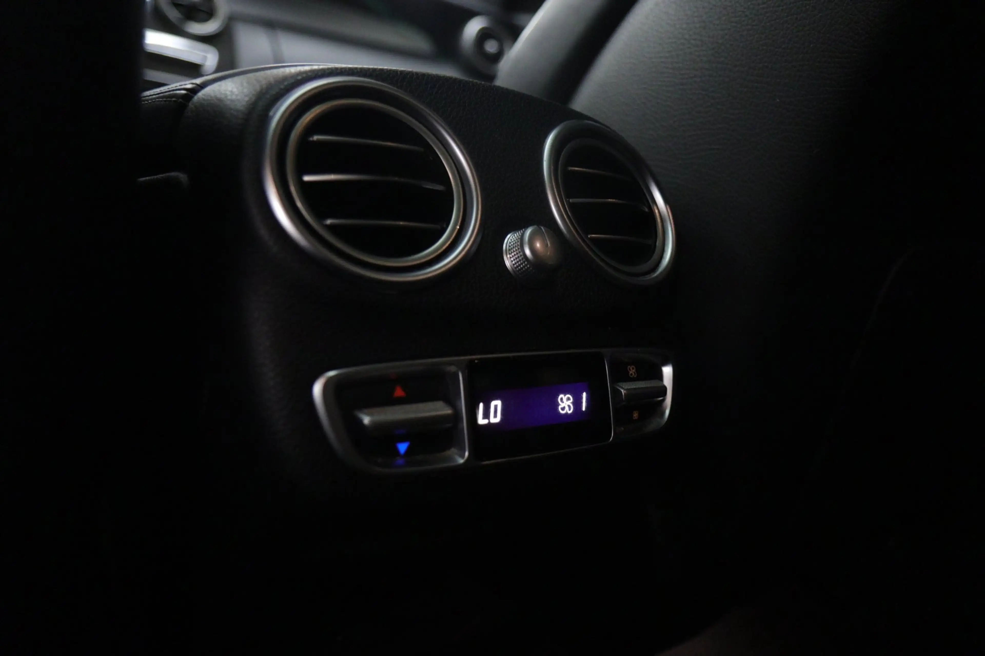 Mercedes-Benz C 63 AMG S 510PK PANO/HUD/MEMORY/BURM/360C/SFEER/LEER/KEYLE — photo 49
