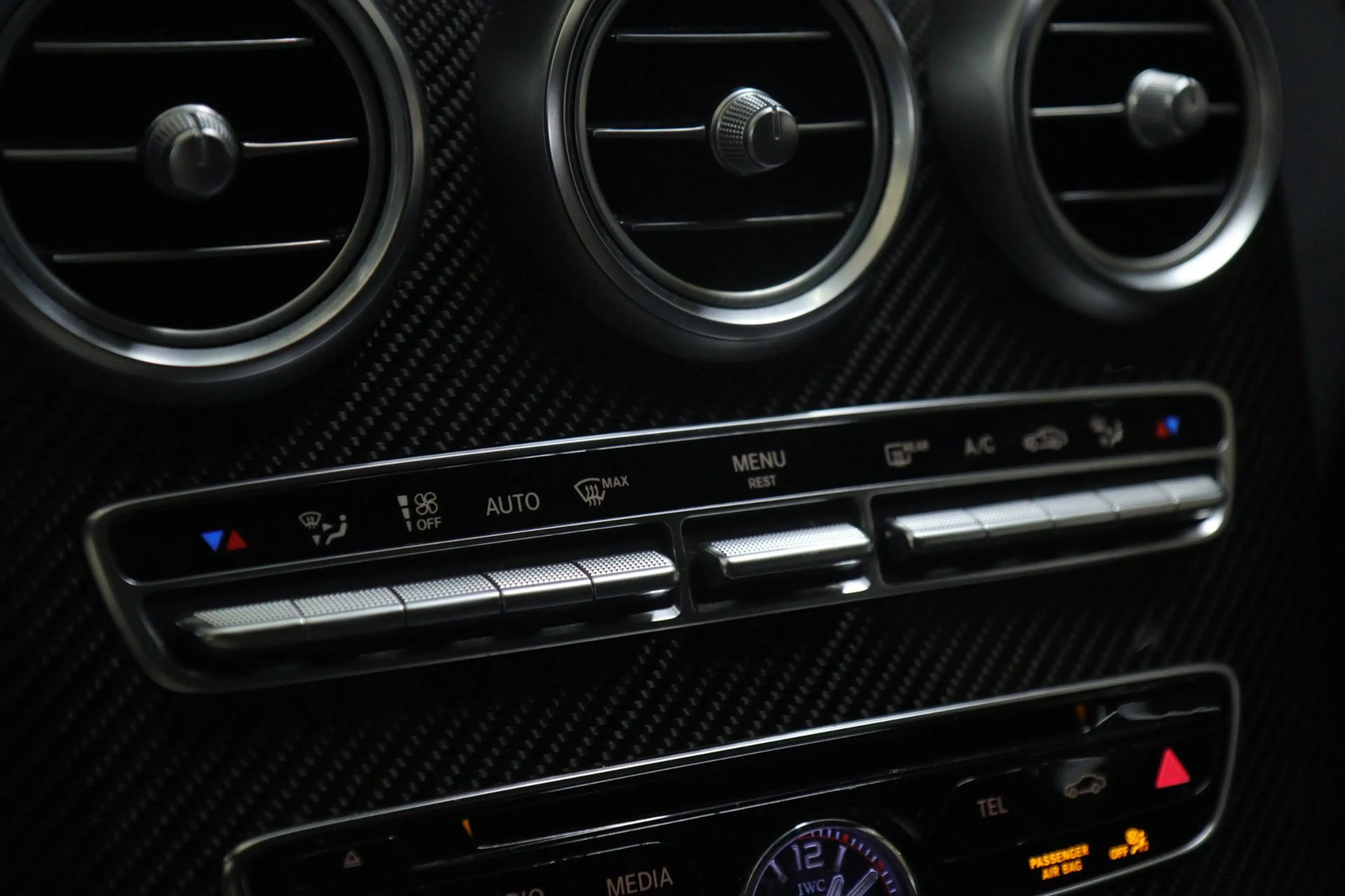 Mercedes-Benz C 63 AMG S 510PK PANO/HUD/MEMORY/BURM/360C/SFEER/LEER/KEYLE — photo 40