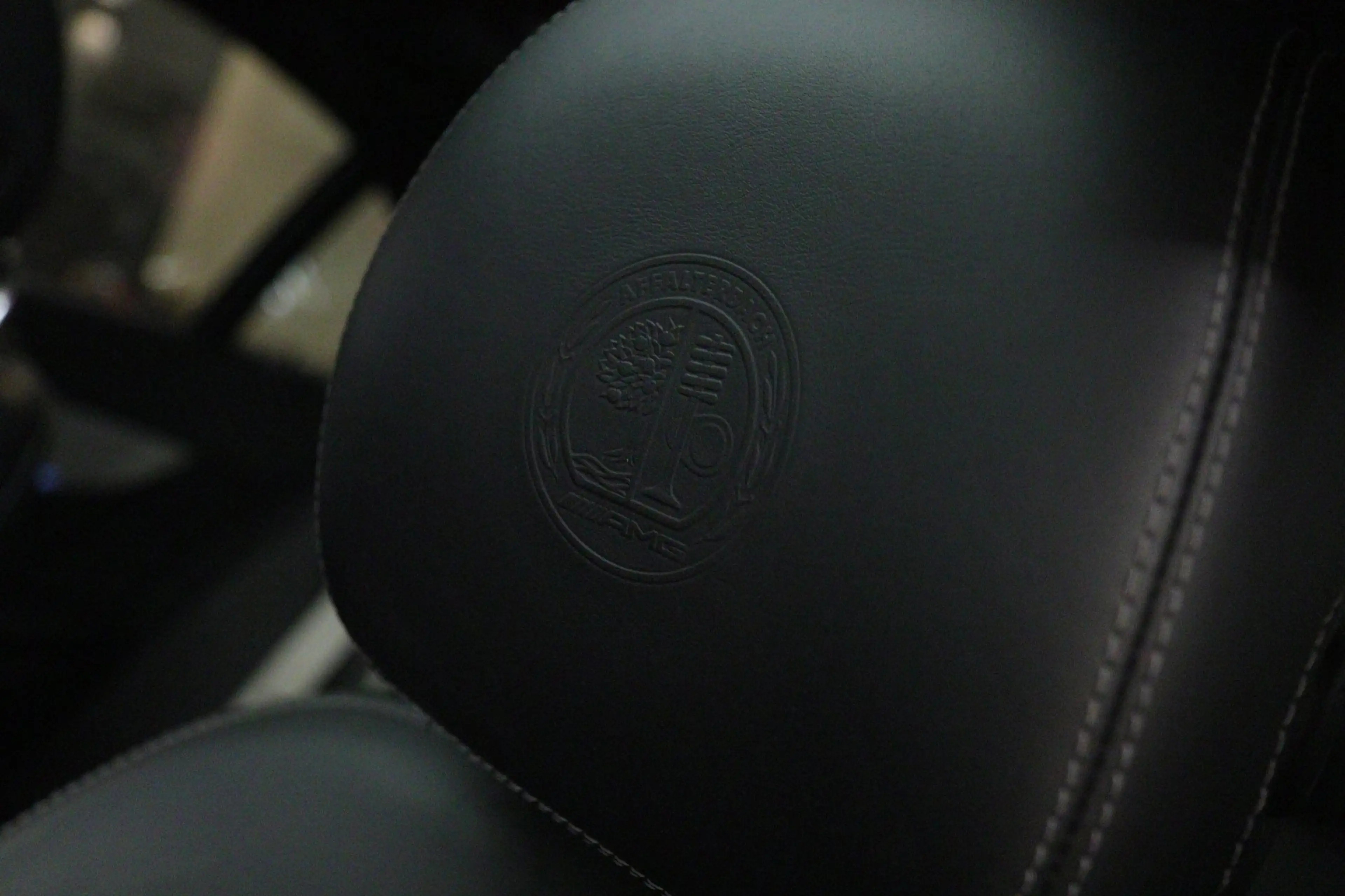 Mercedes-Benz C 63 AMG S 510PK PANO/HUD/MEMORY/BURM/360C/SFEER/LEER/KEYLE — photo 24