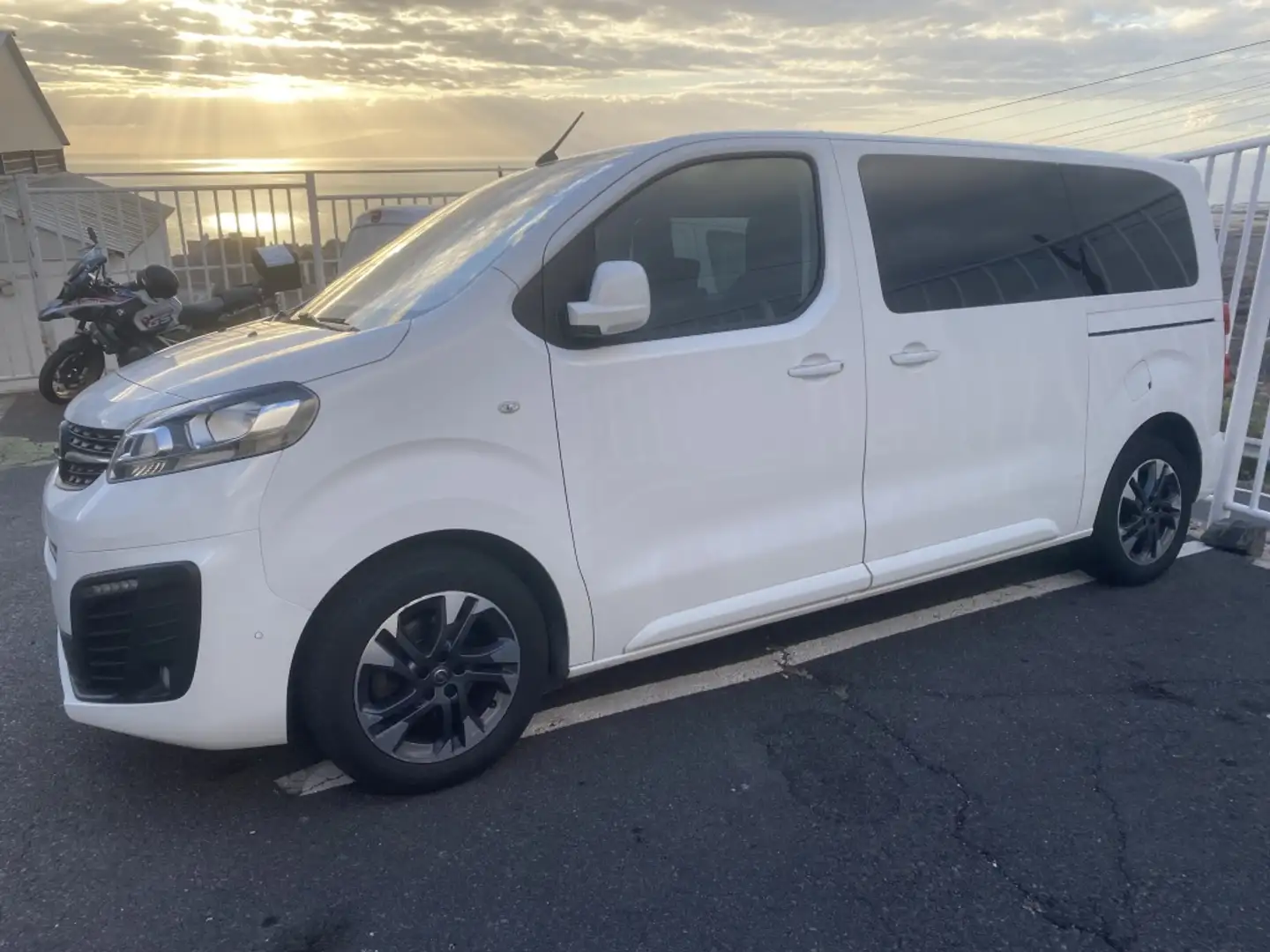 Opel Combo Life 1.5TD S/S Selective XL 100 Blanco - 1
