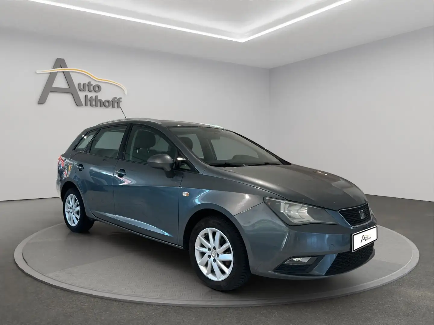 SEAT Ibiza ST 2.HD BT NAVI KLIMA TEMP Gris - 1