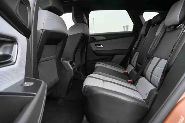Opel Grandland view 11