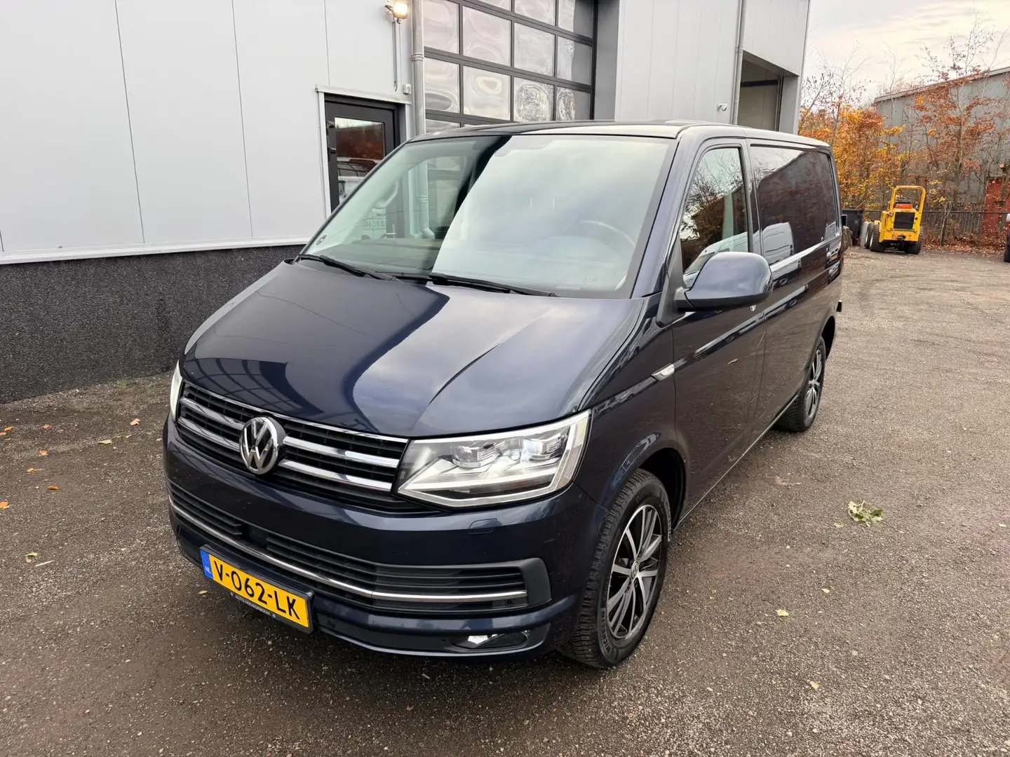 Volkswagen Transporter 2.0 TDI 150PK L1H1 Highline Leer 1e eigenaar Bleu - 1