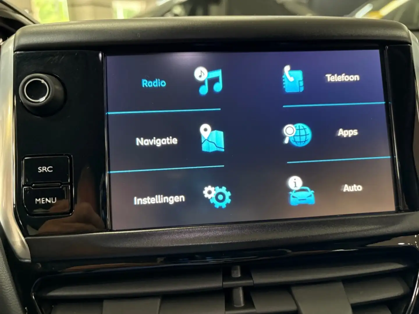 Peugeot 208 1.2 PURETECH / AIRCO / CRUISE / DAB+ / NAVI / MULT Grijs - 2