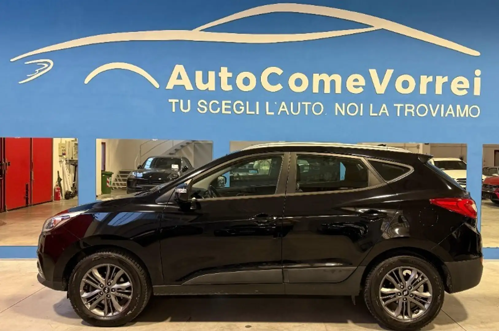 Hyundai iX35 ix35 1.7 CRDi 2WD Xpossible Nero - 2