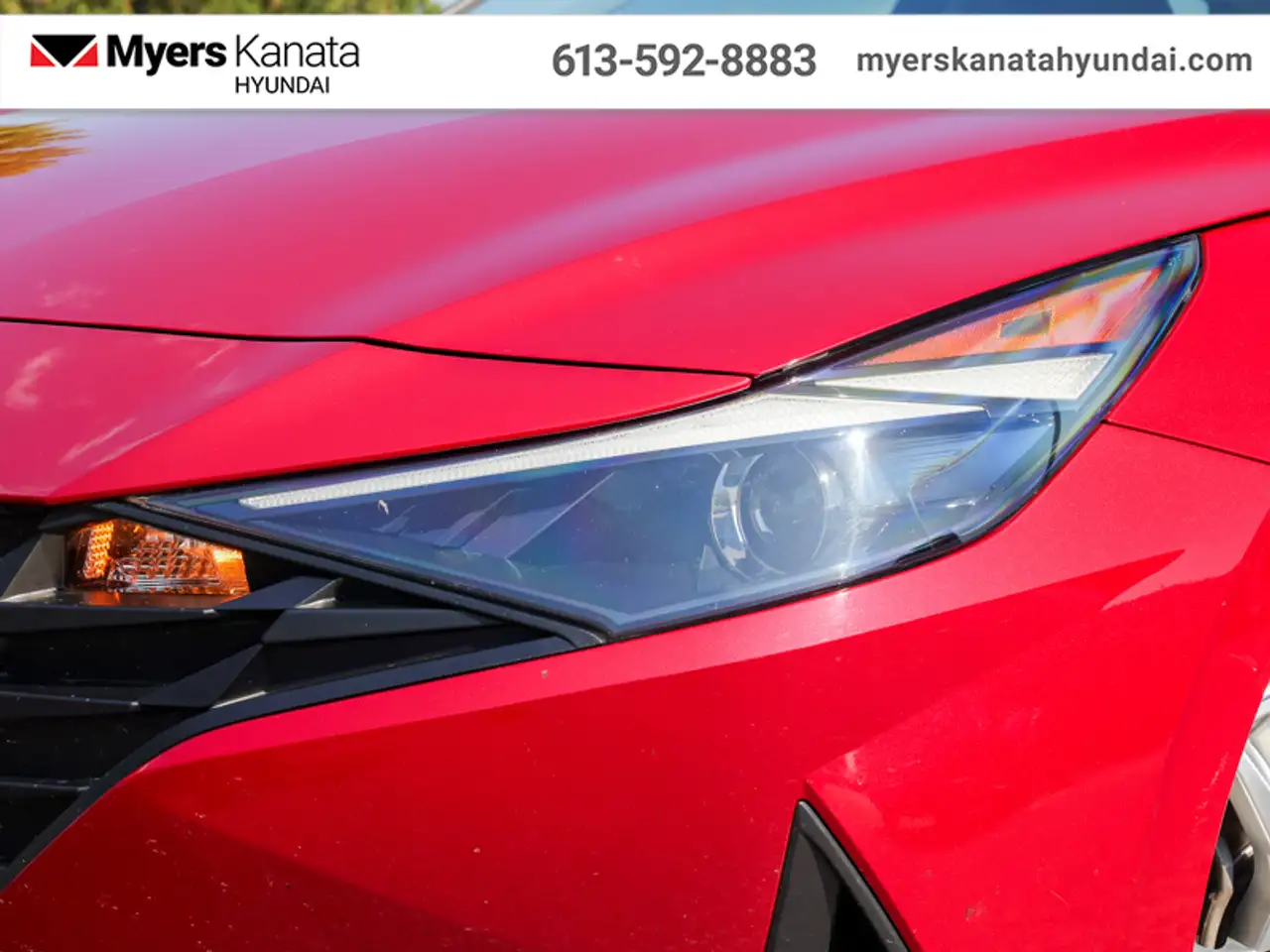 Hyundai ELANTRA photo Hyundai ELANTRA