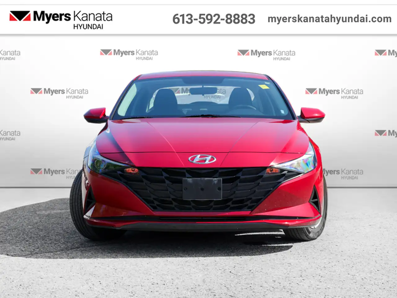 Hyundai ELANTRA photo Hyundai ELANTRA