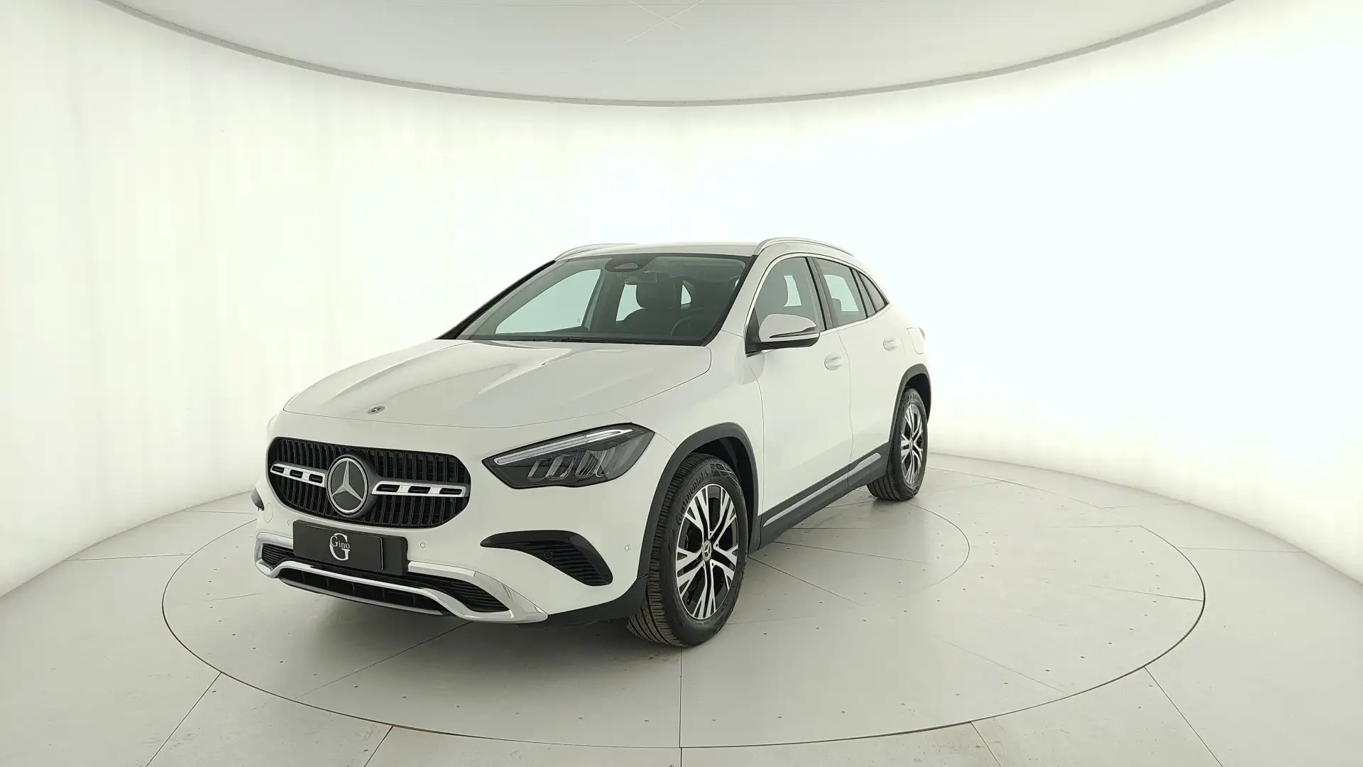 Mercedes-Benz GLA 180 d Progressive Advanced auto Blanc - 1