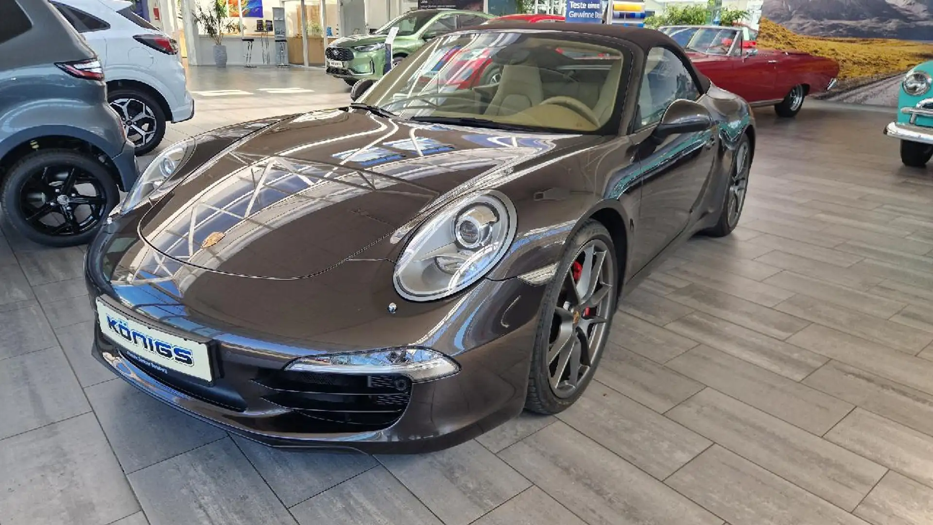 Porsche 991 Carrera S Cabriolet Brązowy - 1