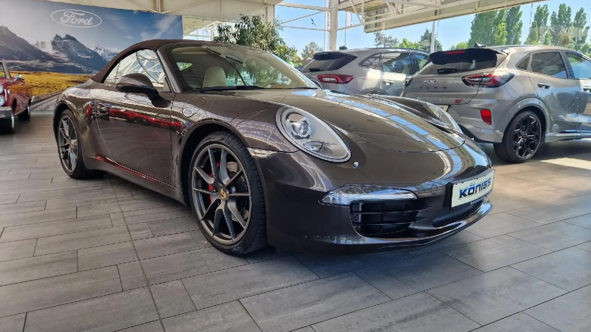 Porsche 991 Carrera S Cabriolet Brązowy - 2